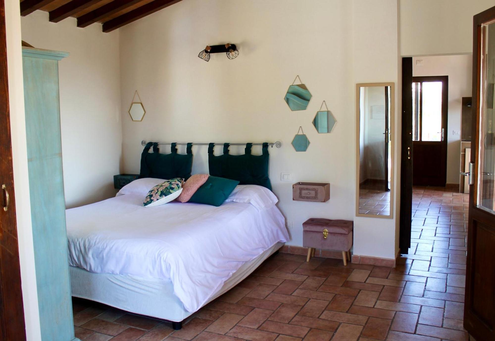 Agriturismo Suite Del Conte San Vincenzo Exteriör bild