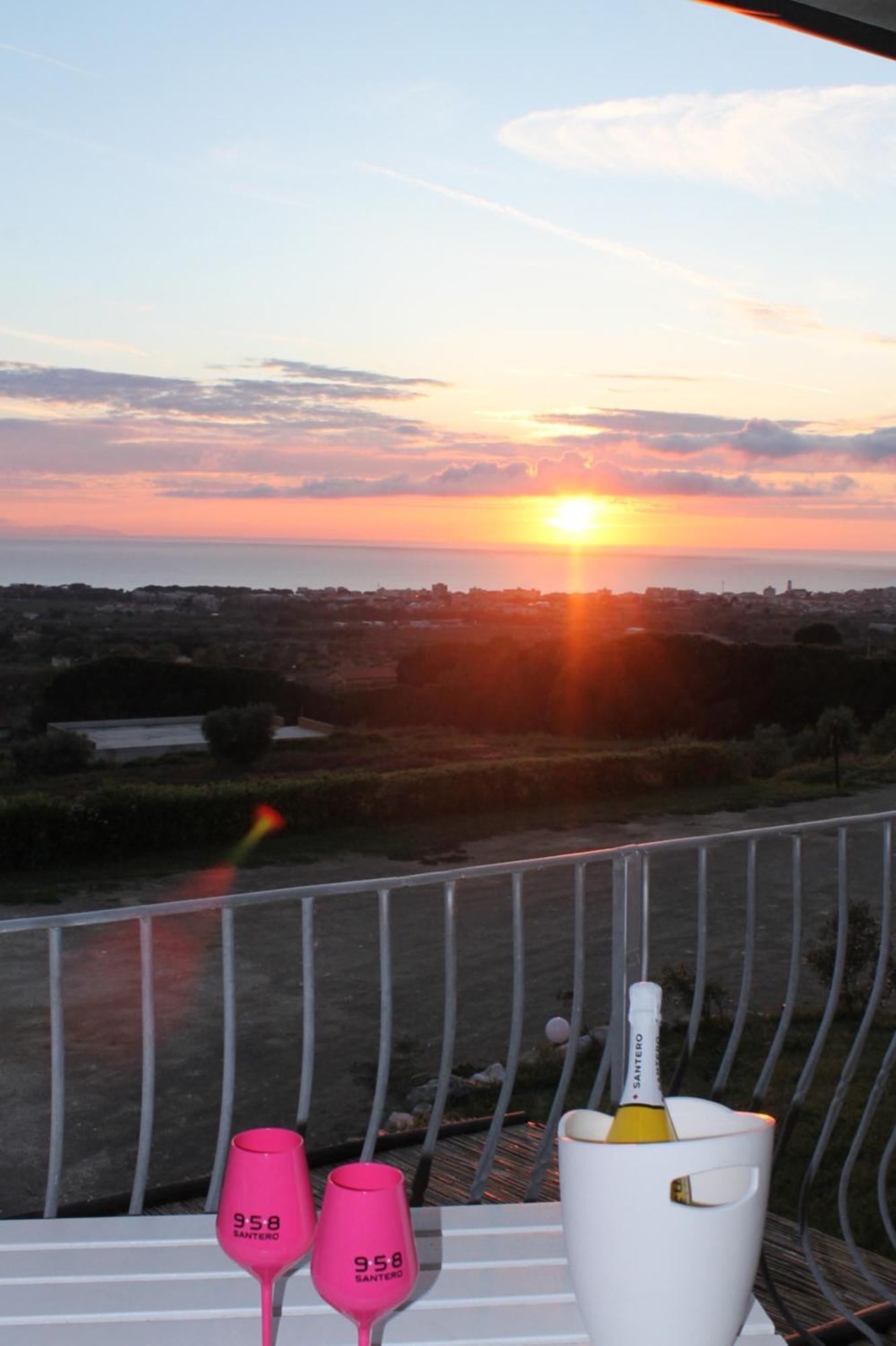 Agriturismo Suite Del Conte San Vincenzo Exteriör bild